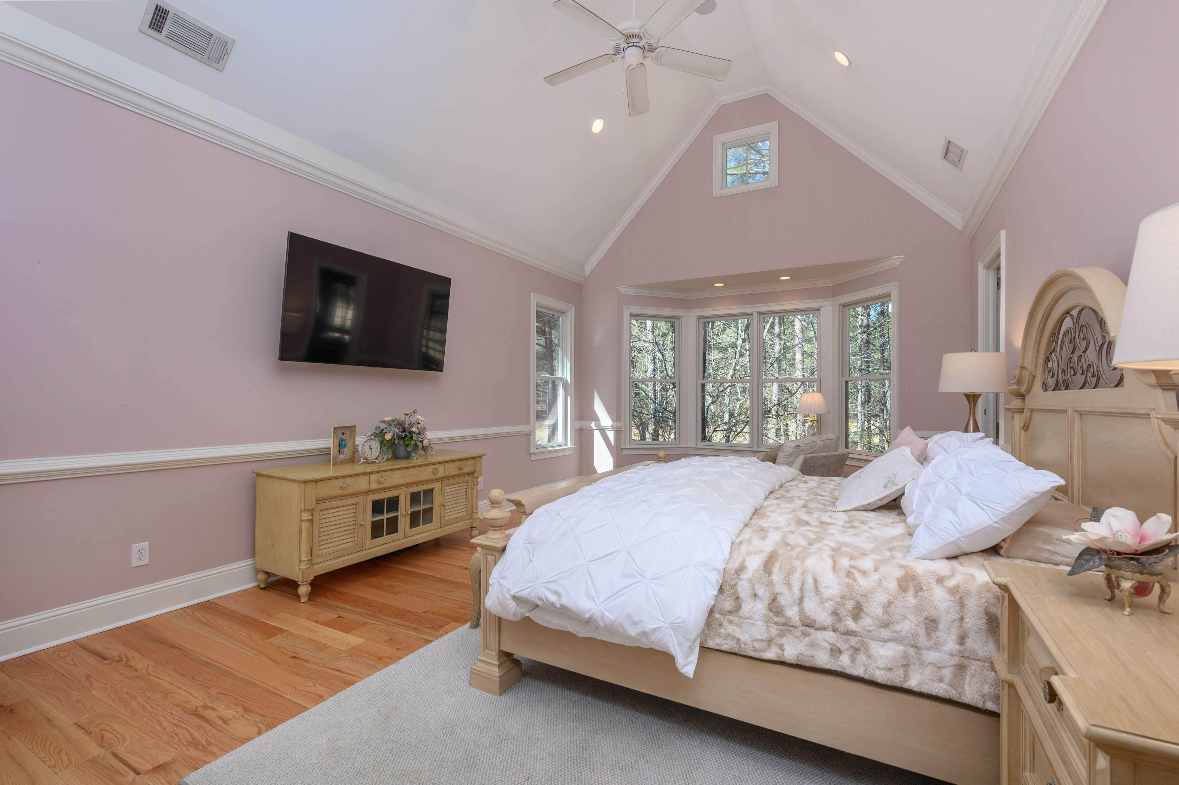 1061 School House Spring image 19